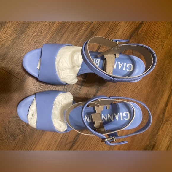 Gianni Bini blue high heels NWT NIB - Picture 13 of 16